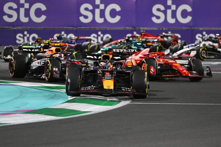 Formula ykköset saanee toisenkin uuden tallin