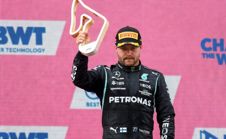 F1-pomolta kysyttiin suora kysymys Valtteri Bottaksesta – herkullinen vastaus