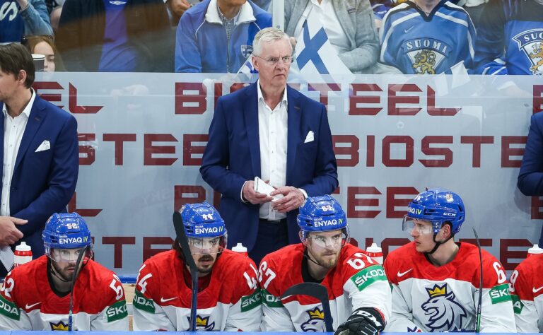 Kari Jalosen joukkuetta voi odottaa karu kohtalo