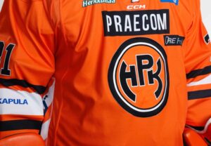 SM-liigaseuran hankinta pitkälle sairauslomalle HPK, logopaita