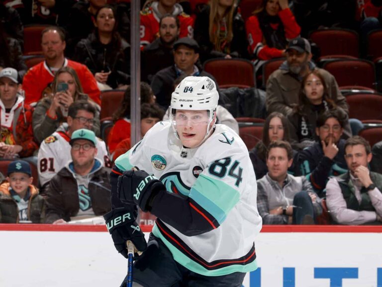 Kaapo Kakko salamoi ennätyksensä NHL:ssä