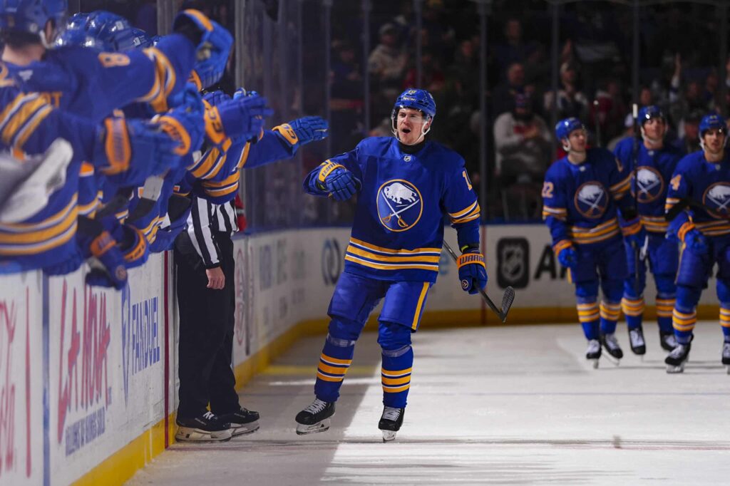 Kulta-Leijona kaupattiin NHL:ssä - mikäli siirto ehti ajoissa Kulta-Leijona kaupattiin NHL:ssä – mikäli siirto ehti ajoissa