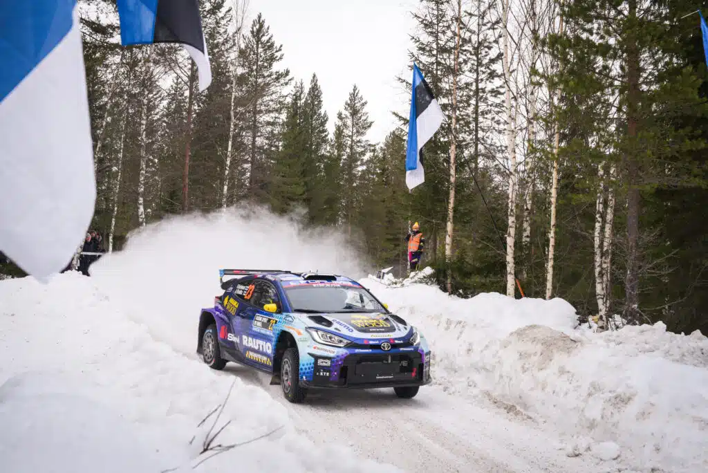 Suomalaisilta lupaavaa menestystä Ruotsin rallissa