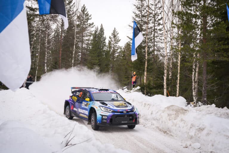 Suomalaisilta lupaavaa menestystä Ruotsin rallissa