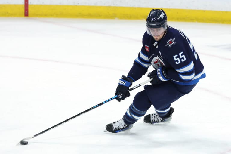 NHL:n tulikuumin joukkue teki dramaattisella tavalla historiaa
