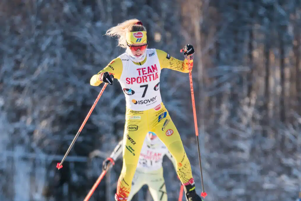 Raju takaisku suomalaishiihtäjälle – julkaisi kuvan käsi kipsissä