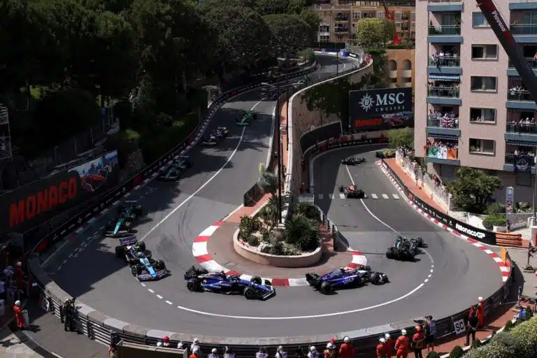 Legendaariseen F1-kilpailuun merkittävä sääntöuudistus