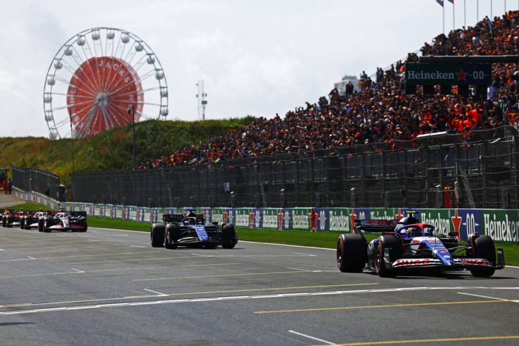 McLaren-pomo vihjaili – tässäkö F1-kauden sensaatiotalli? McLaren-pomo vihjaili – tässäkö F1-kauden sensaatiotalli?