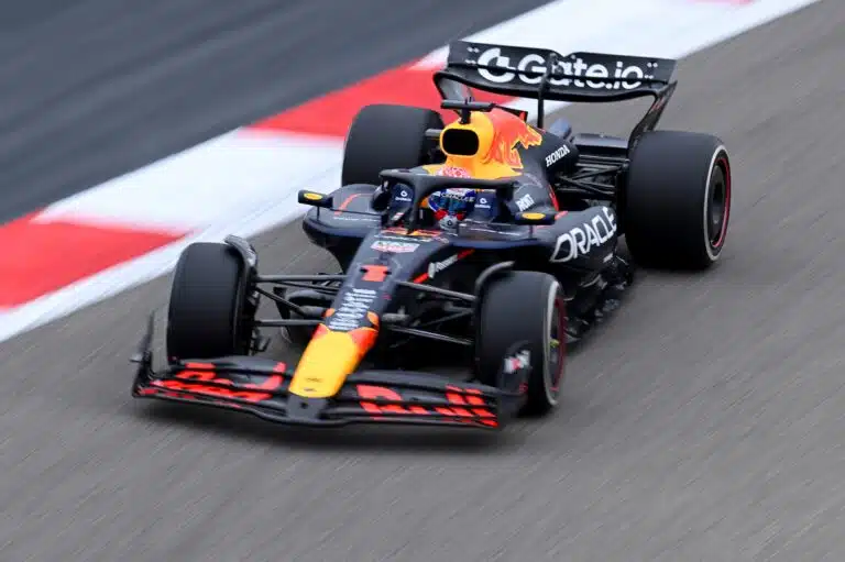 Max Verstappen kertoi kylmiä totuuksia – lähtölaskenta on alkanut?