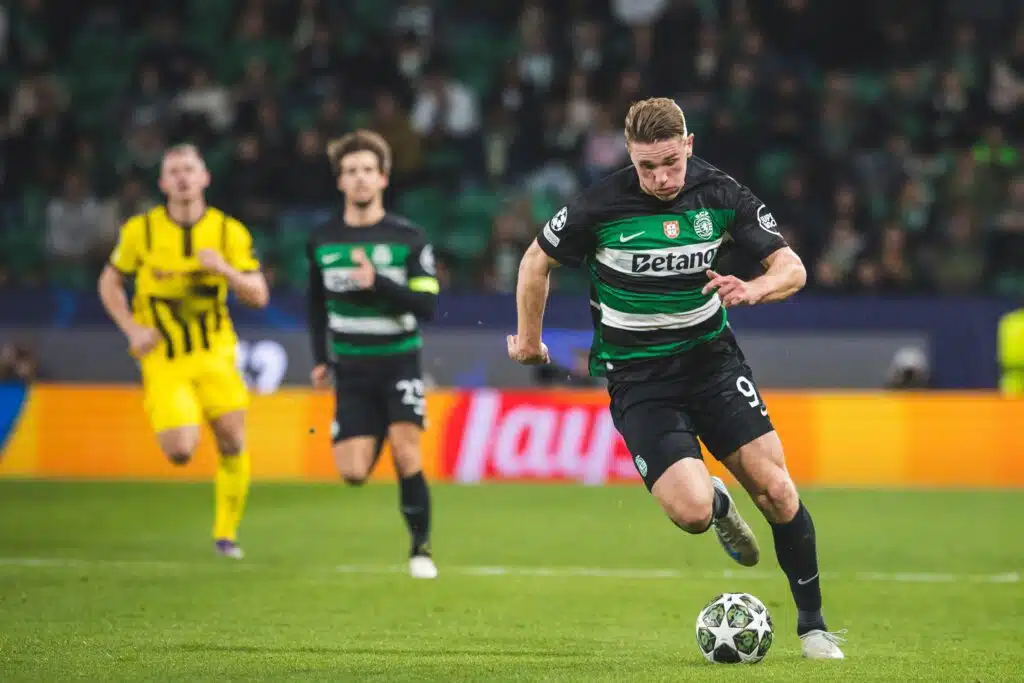 ManU:n päävalmentaja on kokemassa hirvittävän pettymyksen siirtomarkkinoilla