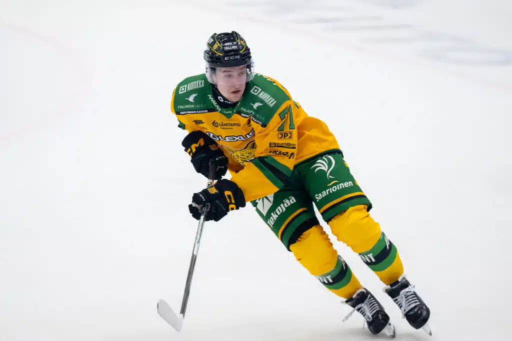 Ilvekseltä upea uutinen – ilo ylimmillään pukukopissa