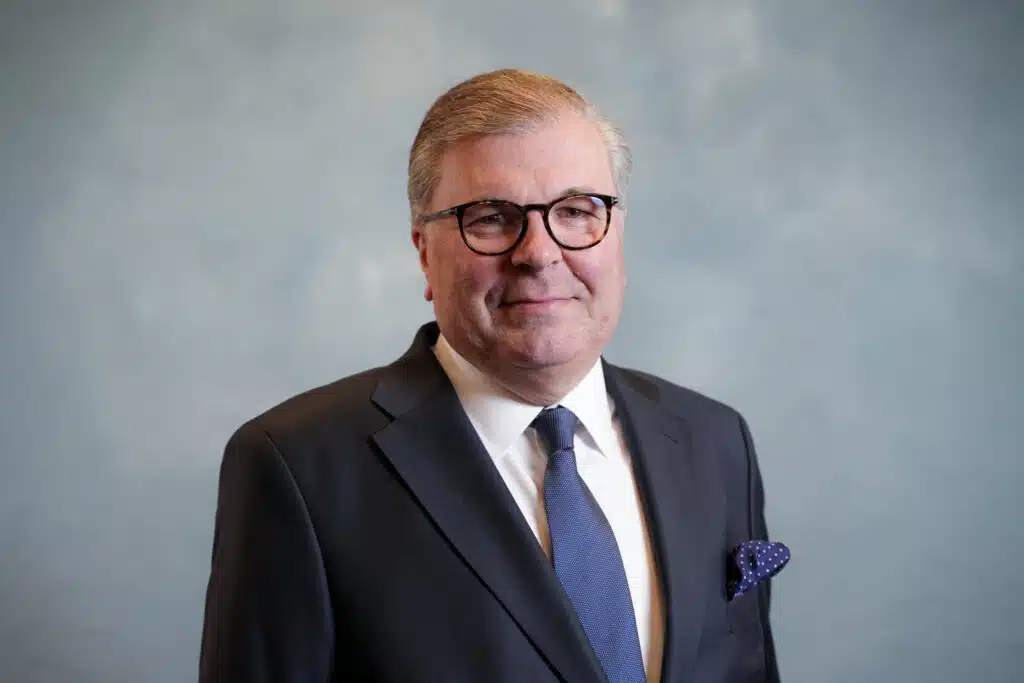 Ari Lahti on valittu UEFAn hallitukseen – ”Tunnustus suomalaiselle jalkapallolle”