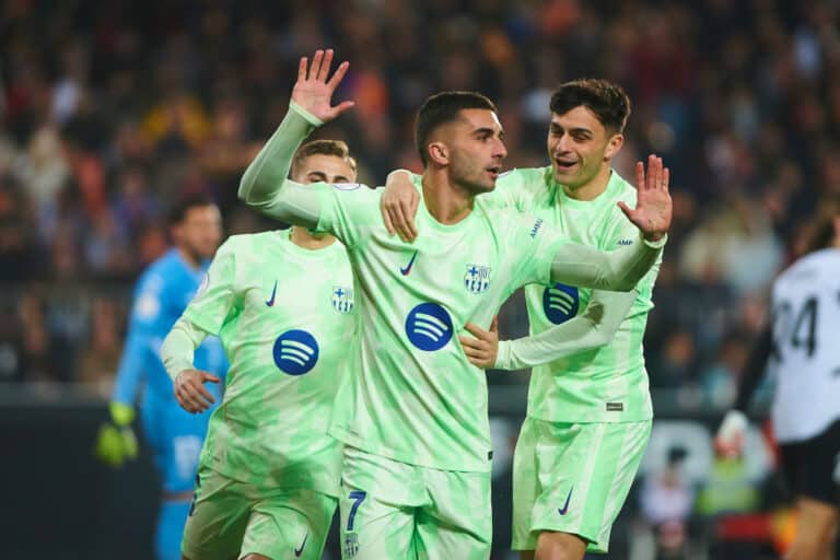 Barcelona jyräsi jatkoon cupissa – Valencia kaatui murskalukemin