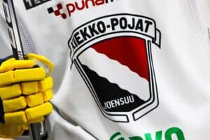 Joensuun jääkiekkounelma muuttui nopeasti täydeksi painajaiseksi