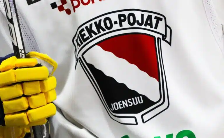 Joensuun jääkiekkounelma muuttui nopeasti täydeksi painajaiseksi