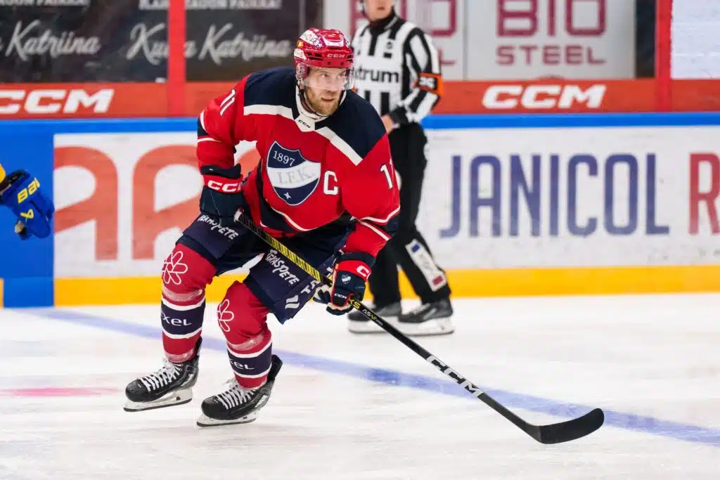 Lupaava näky kriisiseura HIFK:n harjoituksissa