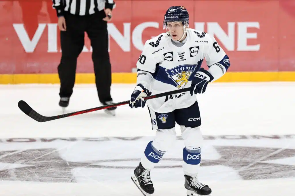 Leijonapelaajan ylivoimamaali jäi laihaksi lohduksi Ruotsissa, entinen SM-liigatähti osui tyhjiin