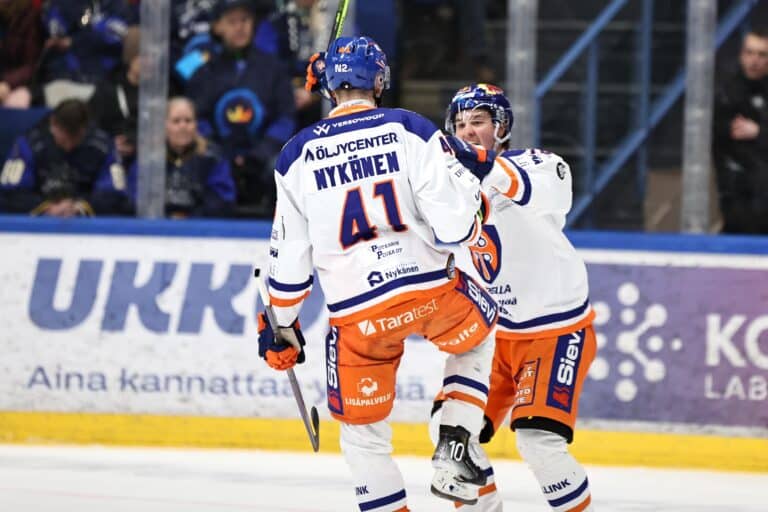 Tappara heräsi ensimmäisellä erätauolla – voitti 7-2