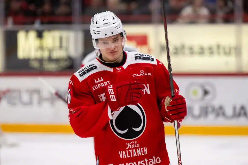 Nyt on kevät – SM-liigassa nyrkkitappelu