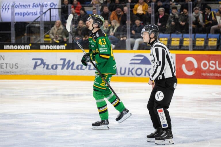 Ilves-pelaaja teloi KalPa-tähden – tällainen pelikielto tuli