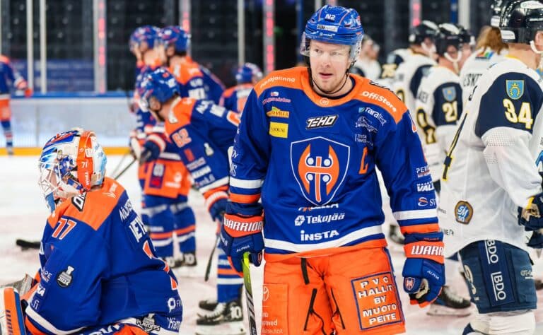 Ikoninen hahmo ilmestyi jäälle Tampereella – Tappara heräsi: ”Vähän tulee sitä kiimaakin”