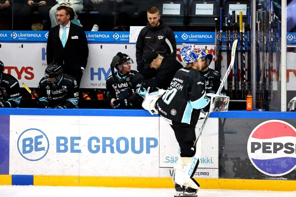 Pelicans teki isoja muutoksia valmennukseensa