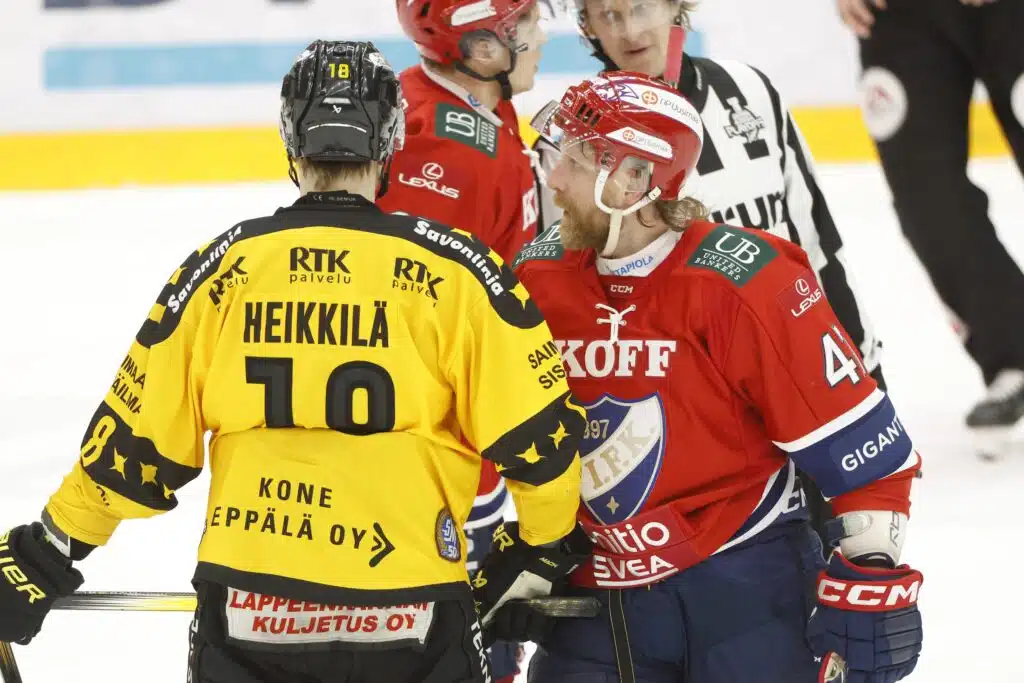 Leo Komarov putosi HIFK:n kokoonpanosta