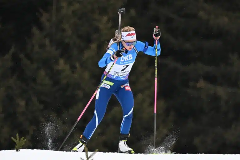 Suomen ampumahiihtopari onnistui upeasti maailmancupissa