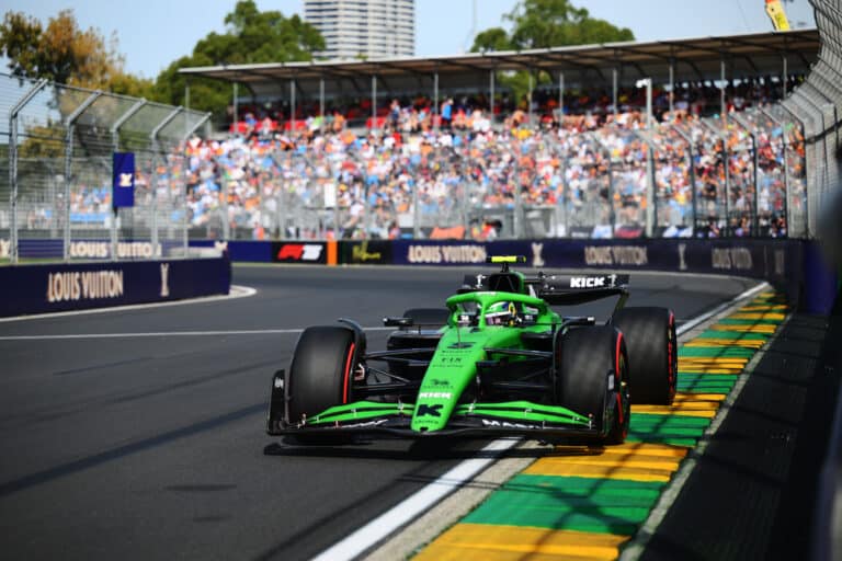Valtteri Bottas pihalle kiinalaiskuskin kanssa – F1:n kriisitalli taikoi sen jälkeen ihmeen