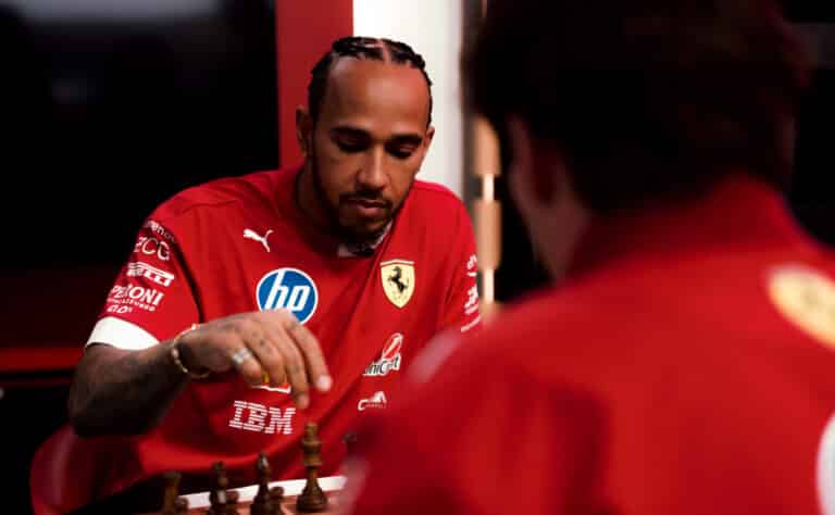 Lewis Hamiltonista käytöksestä tehtiin merkittävä havainto Lewis Hamiltonista käytöksestä tehtiin merkittävä havainto