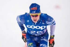 Niko Anttolalla karmeaa epäonnea – suomalaisyllättäjältä vahva hiihto