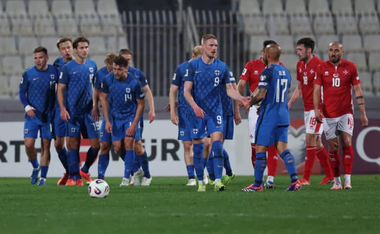 Huuhkajat avasi MM-karsinnat voitolla – ensimmäinen peli jätti kuitenkin ison huolen