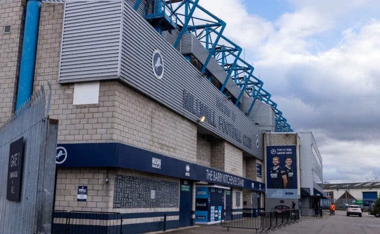 Millwallin faneilta vastenmielistä käytöstä – ”Antakaa hänen kuolla”