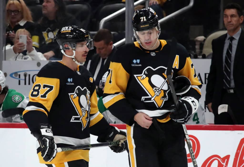 NHL-seura teki kovan ratkaisun – kokematon mies kovaan tehtävään