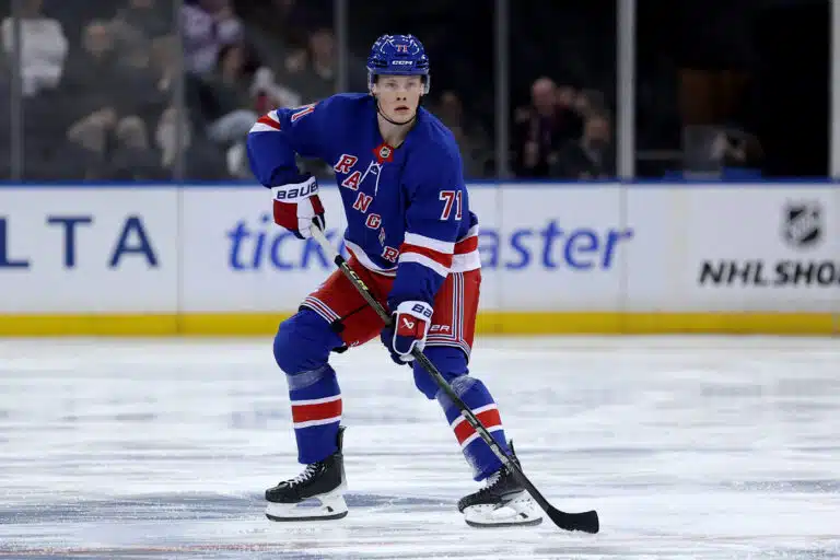 Juuso Pärssinen aikoo antaa kovuutta Sidney Crosbylle