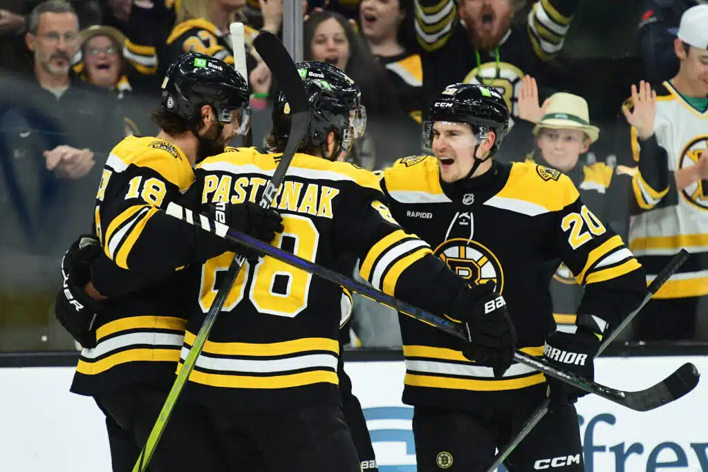 Boston Bruinsilla totaalinen käänne – suomalaispakki vilttiin