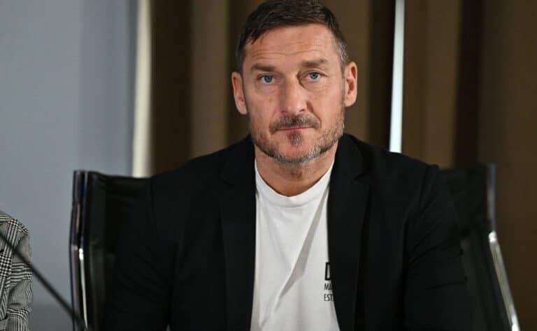 Legendaarinen Francesco Totti myrskyn silmässä Italiassa – aikoo matkustaa Venäjälle