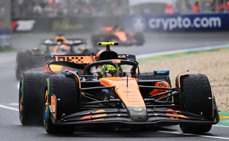 Max Verstappen ja Lewis Hamilton kärsivät rökäletappiot, F1-tulokkaalla kiusallinen ongelma Max Verstappen ja Lewis Hamilton kärsivät rökäletappiot, F1-tulokkaalla kiusallinen ongelma