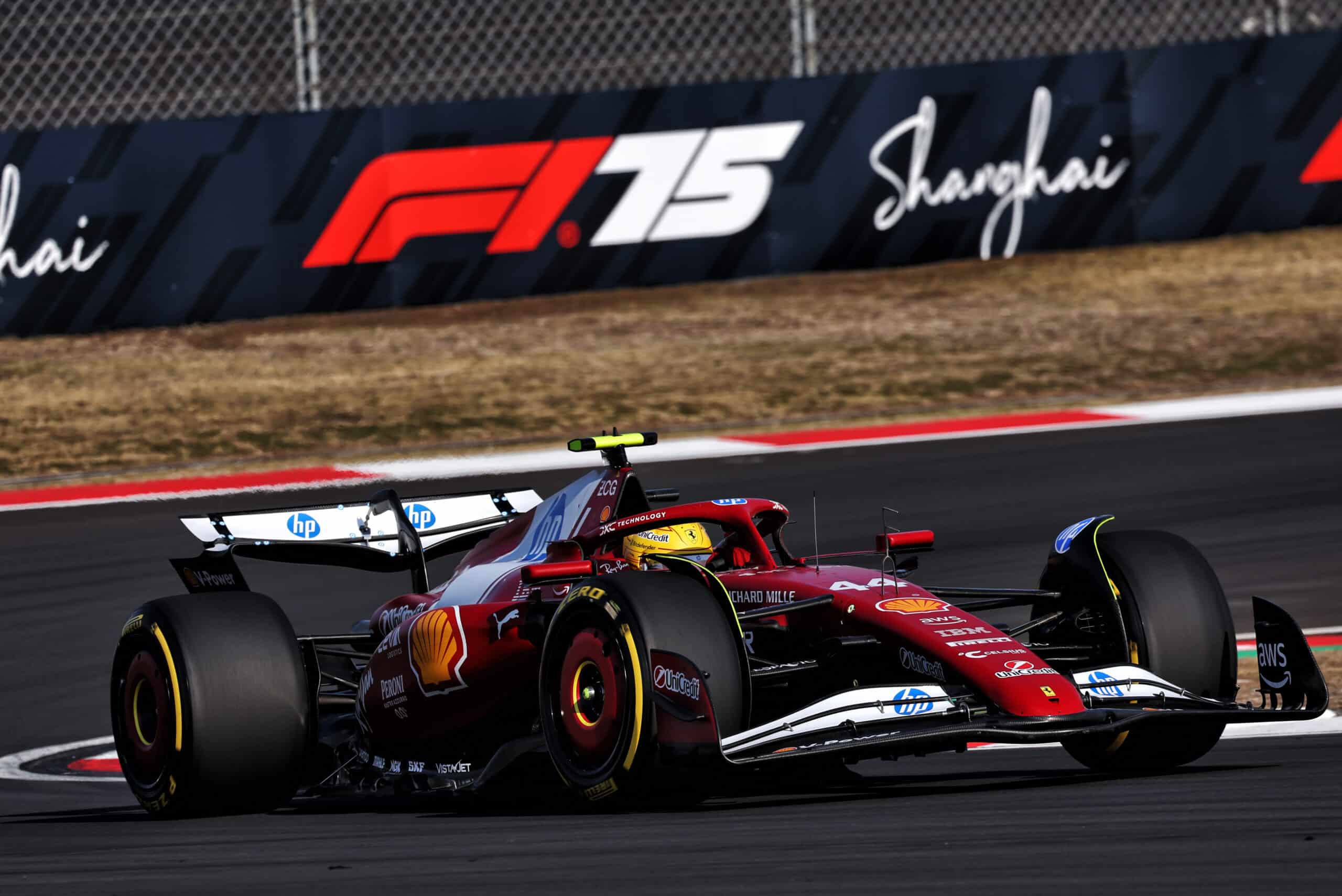 Ferrari-pomo ylisti Lewis Hamiltonin ihmetemppua ja puhui jo “merkittävästä saaliista”