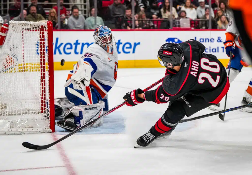 NHL:ssä on jysähtämässä jättisopimus