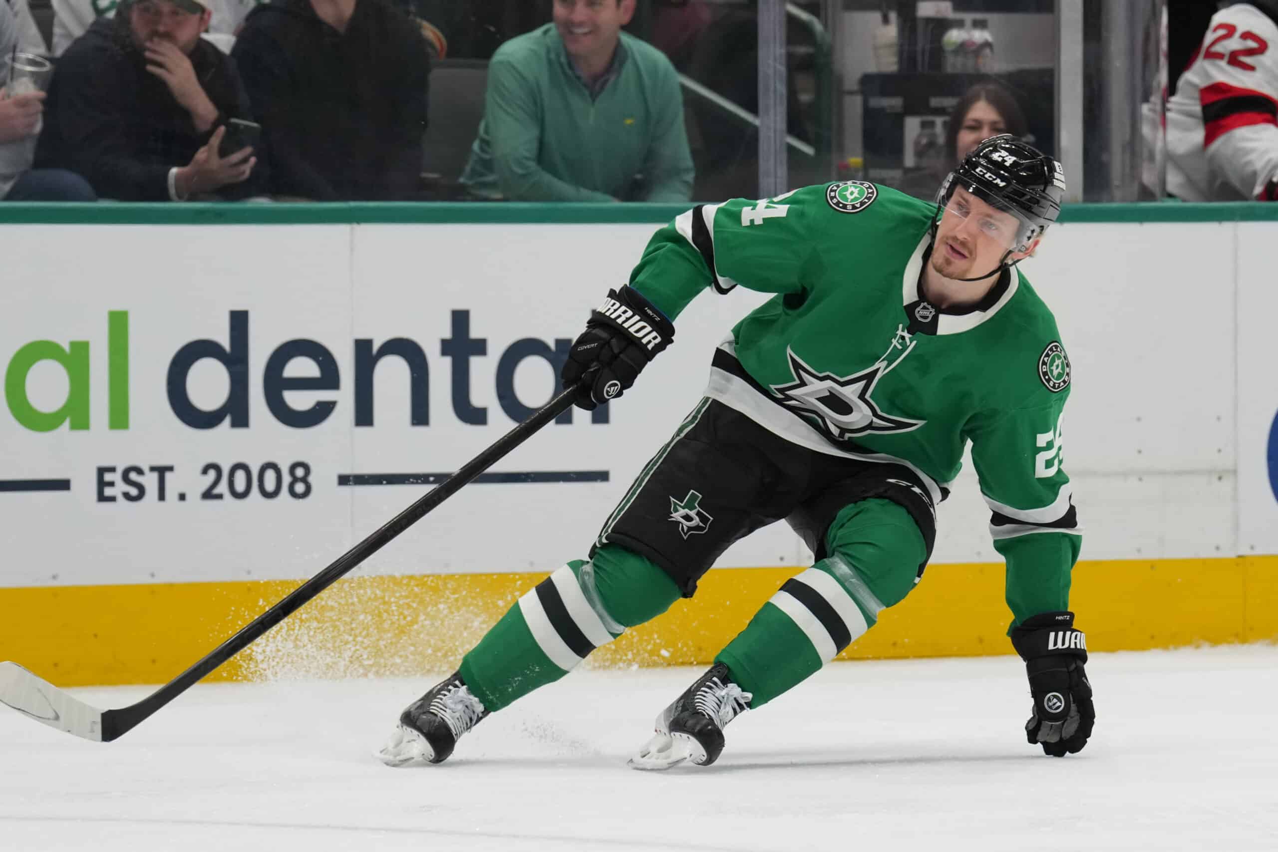 Roope Hintz loukkaantui – Edmonton nollasi Dallasin