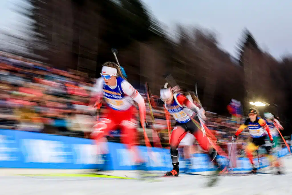 Ampumahiihtomaajoukkue skandaalin pyörteissä – kilpailijaa syytettään joukkuekaverinsa sabotoimisesta