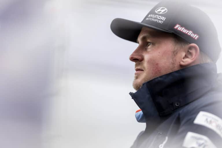 Esapekka Lappi palaa rallin MM-sarjaan