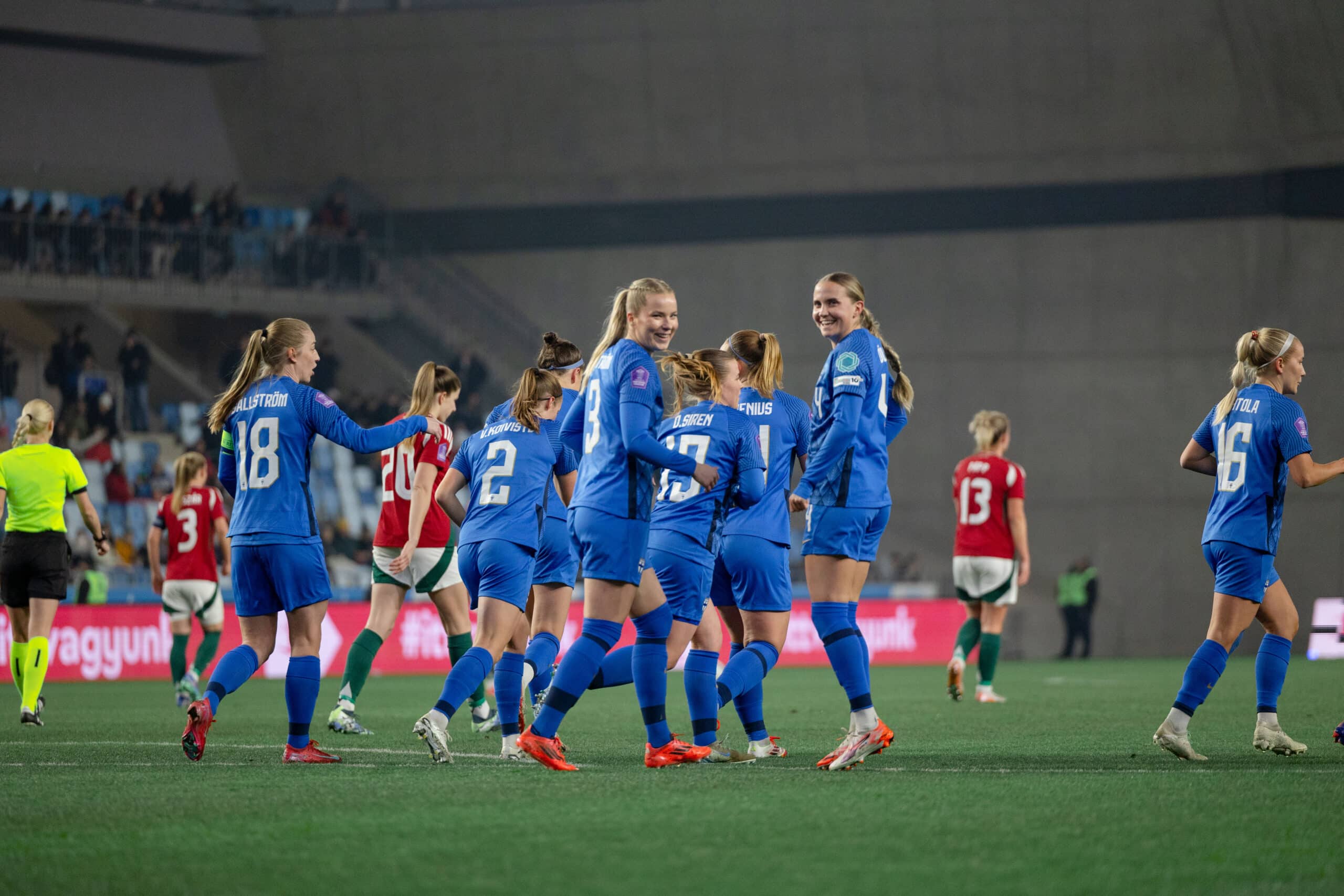 Helmarien tähdet sivussa EM-kenraalista