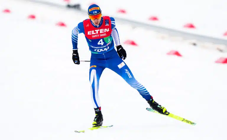 Ilkka Herola teki vahvan nousun hiihto-osuudella