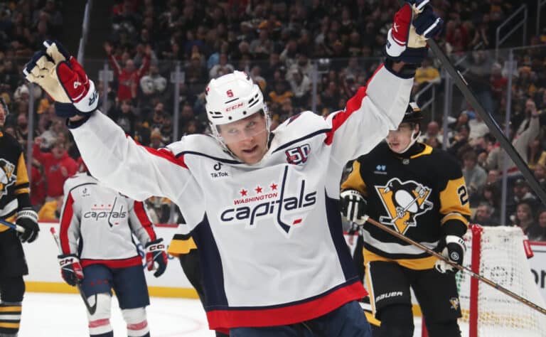 NHL:n kärkijoukkue räväytti jättisopimuksen NHL:n kärkijoukkue räväytti jättisopimuksen