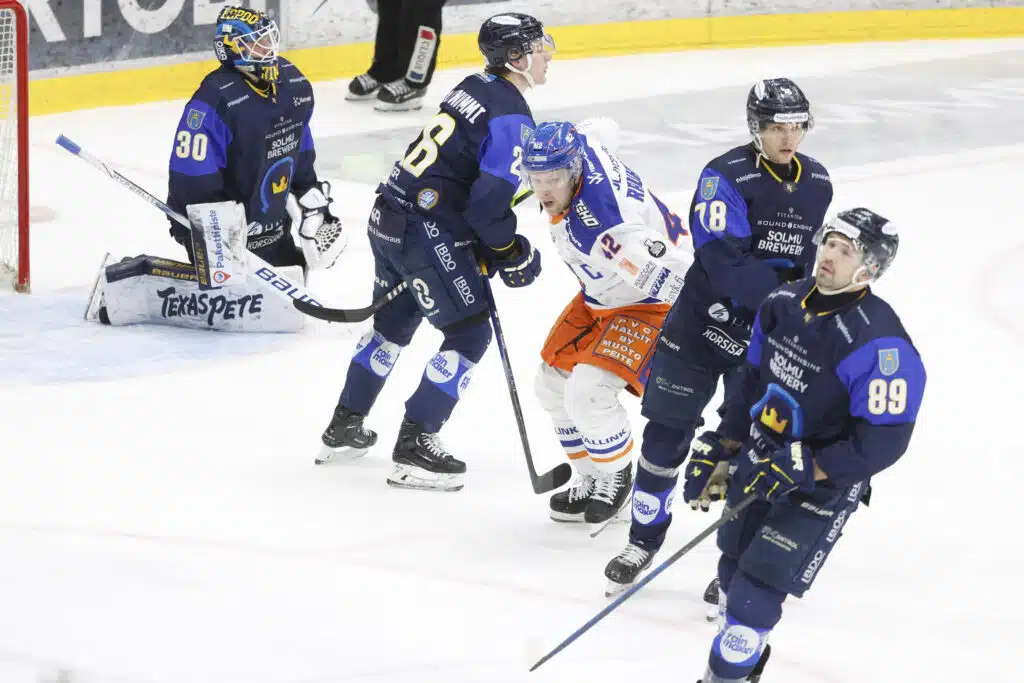 Tapparalta uskomaton nousu – SaiPa pelastui katastrofilta