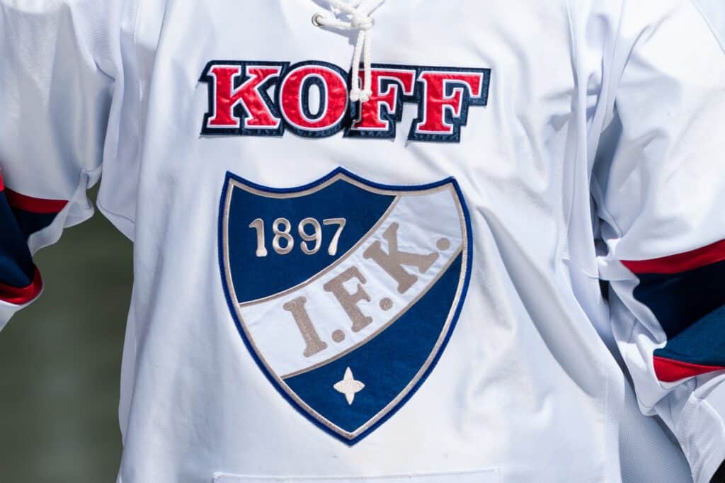 HIFK pyysi anteeksi - koko henkilöstö lähtee nyt koulutukseen HIFK pyysi anteeksi – koko henkilöstö lähtee nyt koulutukseen