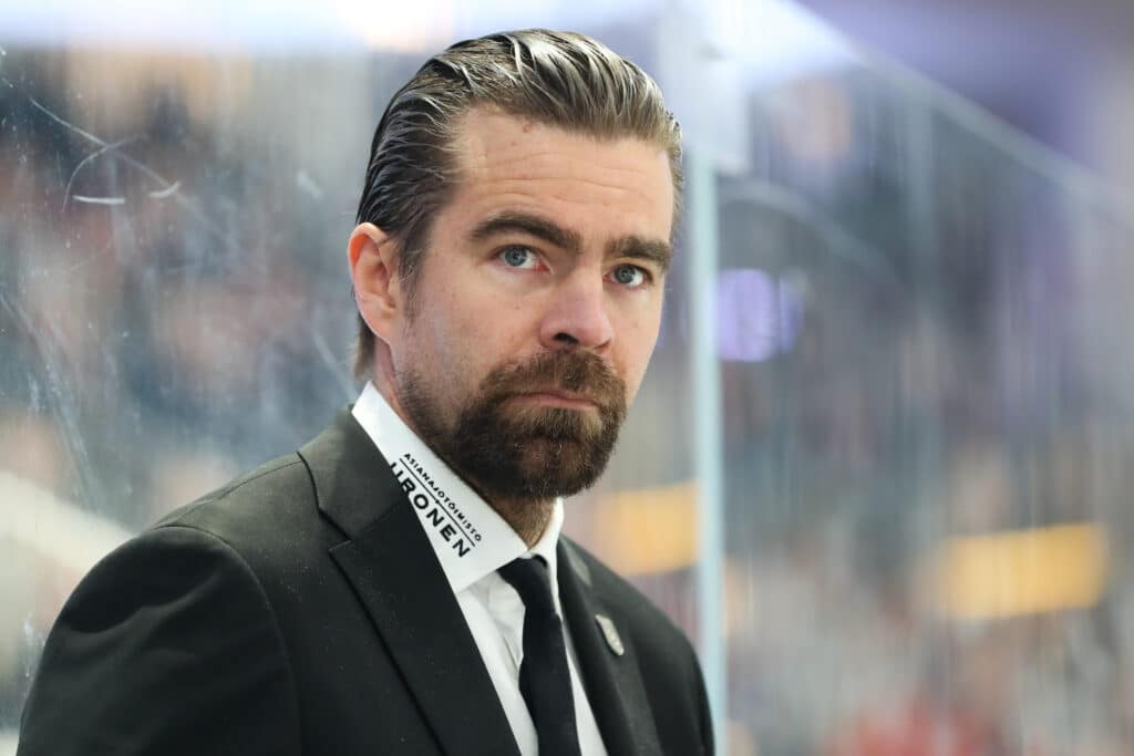 Jussi Ahokkaan joukkue vahvassa lennossa Kanadassa