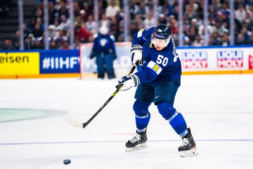 SM-liigaseura tiedotti ”yhden kirkkaimman tähden” paluusta kotiin